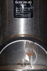 Amista Sparkling Grenache in Glass on Tank