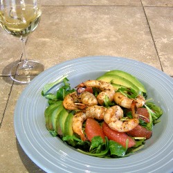 Grilled Shrimp and Avocado Salad with a Glass of Amista Chardonnay