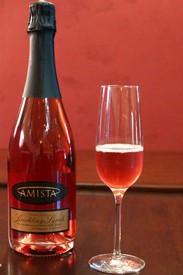 Amista Sparkling Syrah NV15