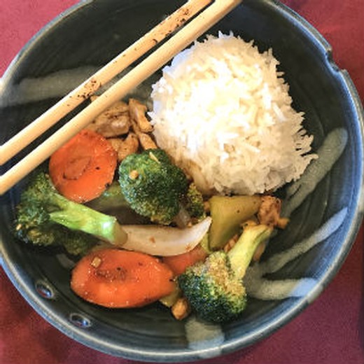 Vicky's Chicken Broccoli Stir Fry